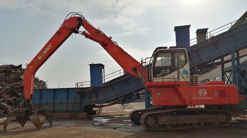 電動抓鋼機.jpg 電動抓鋼機.jpg