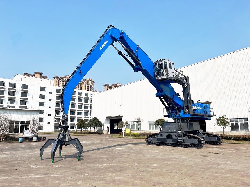 抓料機.jpg 抓料機.jpg