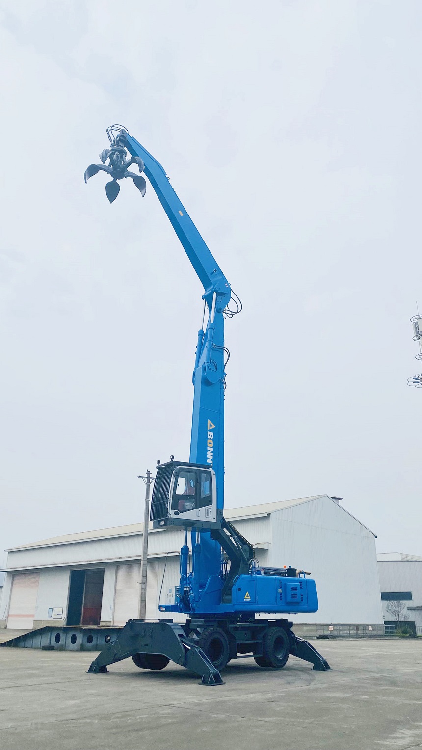 抓料機(jī).jpg 抓料機(jī).jpg