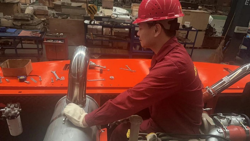 邦立重機(jī).jpg 邦立重機(jī).jpg